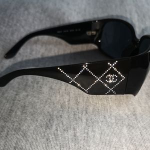 Chanel Sunglasses Swarovski Collection. Black 5080b
